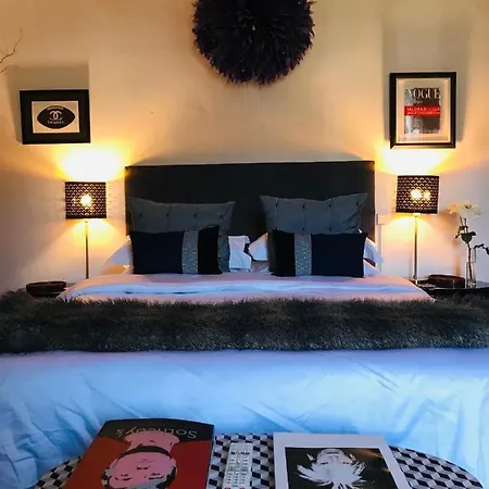 D'hotes Maison Mondenard 홈스테이 네라끄